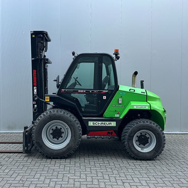 Manitou M30-4 ruwterrein heftruck Manitou M30-4 ruwterrein heftruck