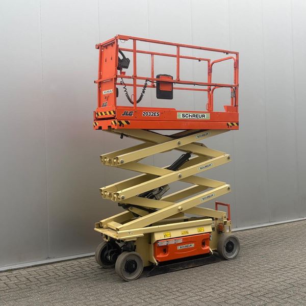 JLG 2032ES Schaarhoogwerker accu