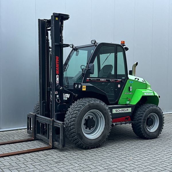 Manitou M30-4 ruwterrein heftruck Manitou M30-4 ruwterrein heftruck
